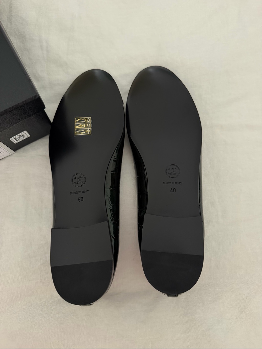 Chanel Metiers d’Art 26 Green Croc Ballet Flats - Picture 4 of 7